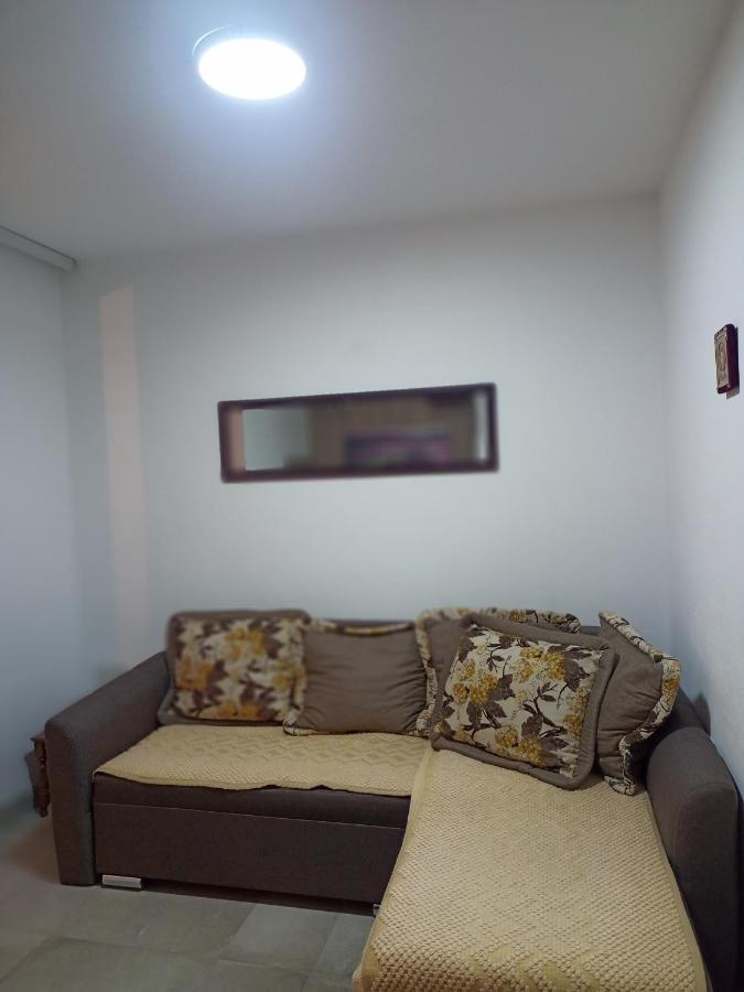 Anika Hotel Sutomore Exterior photo